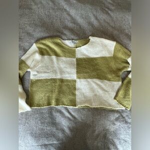 Miss Sparkling Green Checker Board Sweater sz. Medium